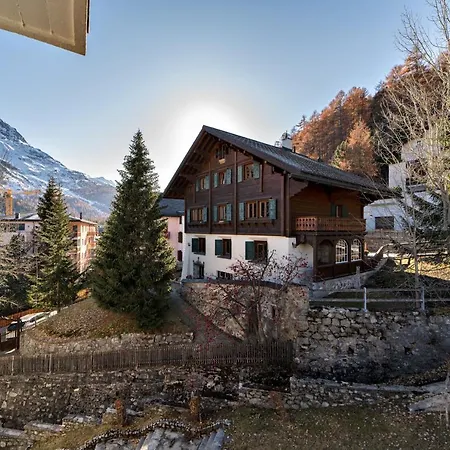 Chesa Cuntainta - Διαμέρισμα *