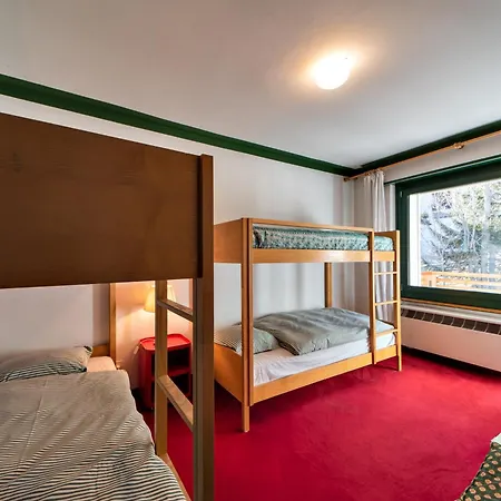 Chesa Cuntainta - * Sankt Moritz