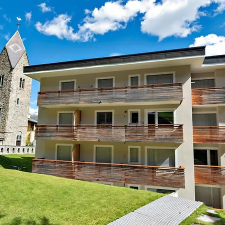 Chesa Cuntainta - 아파트