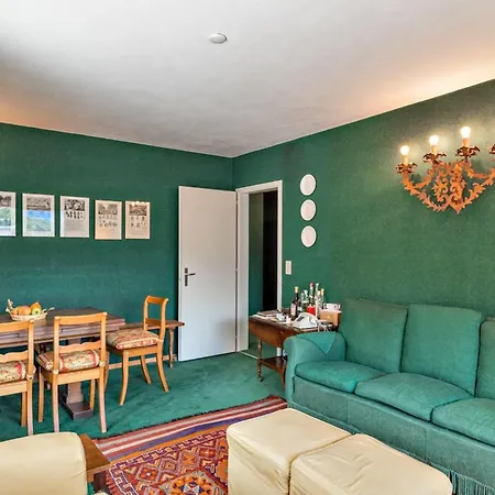 Chesa Cuntainta - 아파트 *