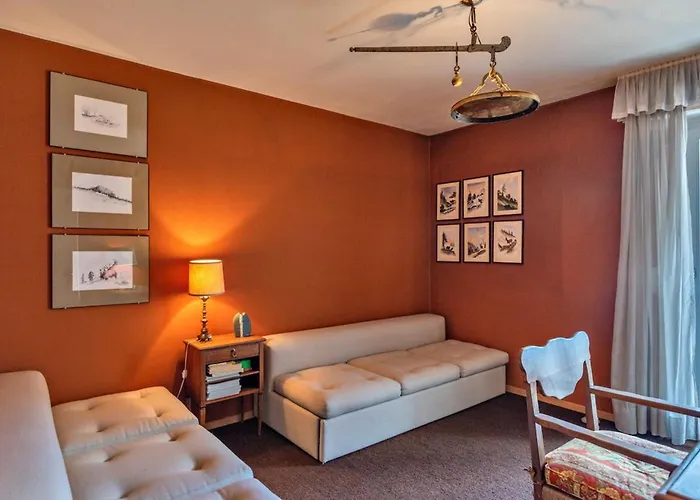 아파트 Chesa Cuntainta - *